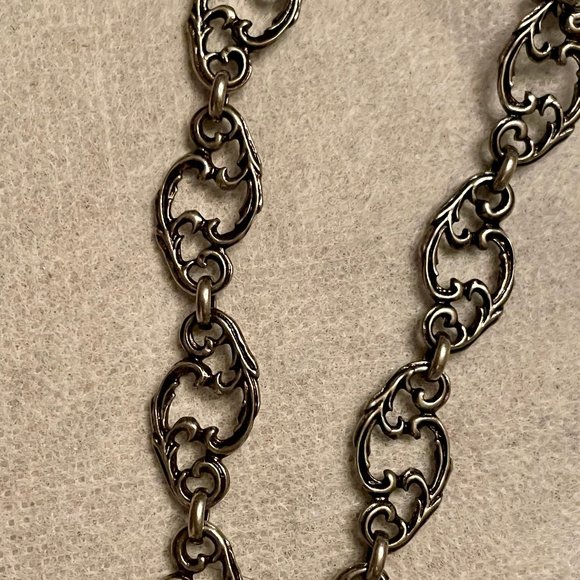 NWT/B~GUCCI~GG Marmont Crystal Aged Silver Necklace - Picture 6 of 9